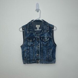 Forever 21 Acid Wash Studded Cropped Denim Vest Sz Small